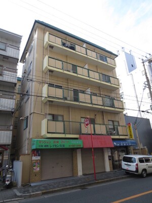 清原マンション外観写真