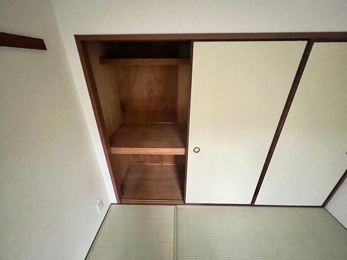 物件内観写真9　(居室)