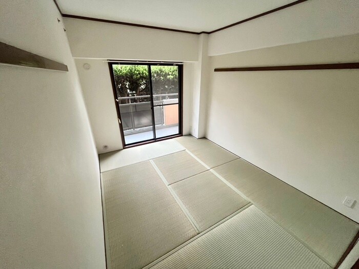 物件内観写真11　(居室)