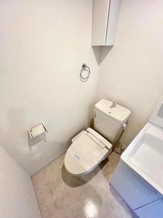 物件内観写真11　(トイレ)