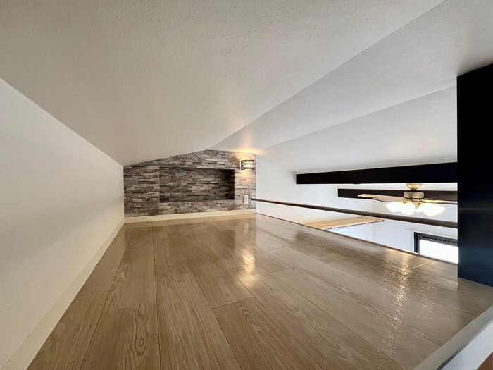 物件内観写真15　(ロフト)