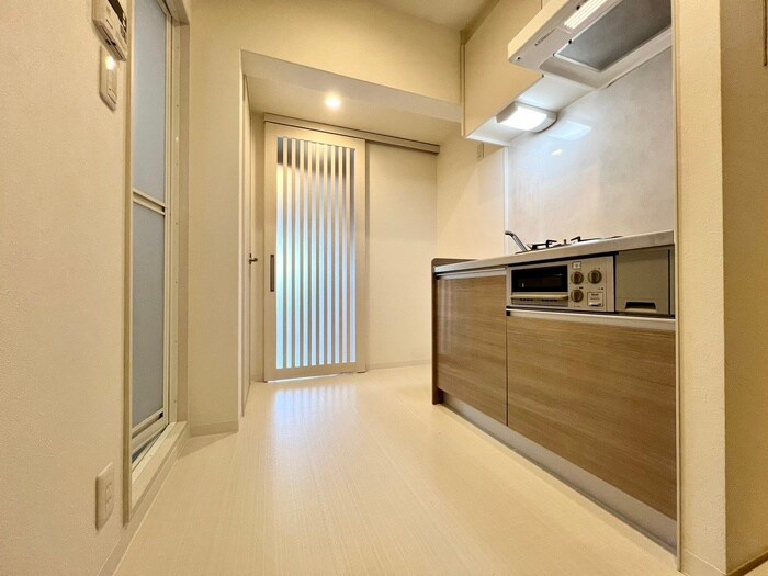 物件内観写真18　(廊下)