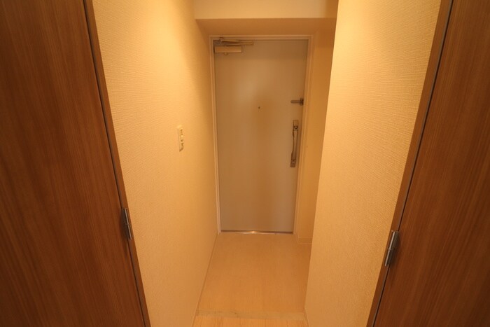 物件内観写真15　(玄関)