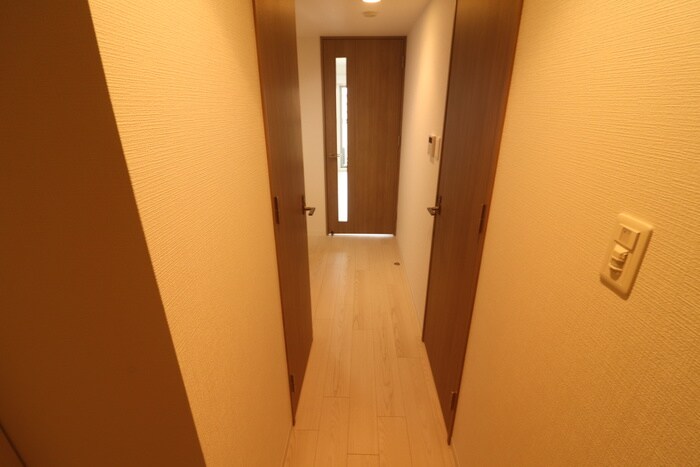 物件内観写真20　(廊下)