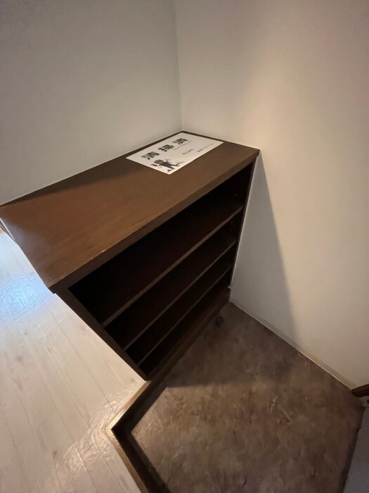 物件内観写真8　(靴箱)