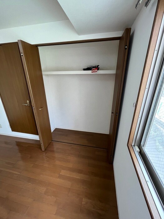 物件内観写真15　(収納)