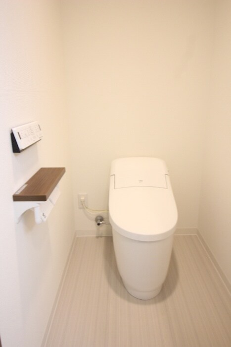 物件内観写真15　(トイレ)