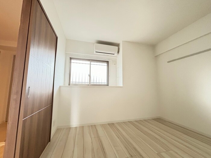 物件内観写真19　(居室)
