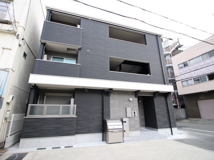 物件外観写真2　(外観写真)