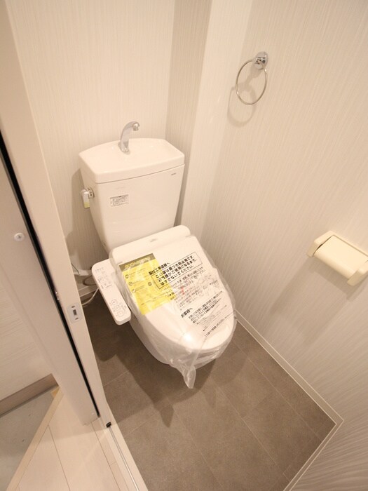 物件内観写真13　(トイレ)