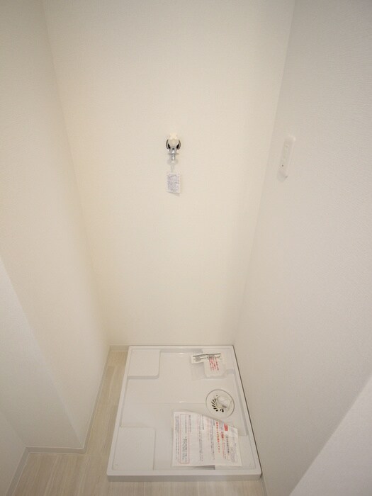 物件内観写真19　(洗濯機置場)