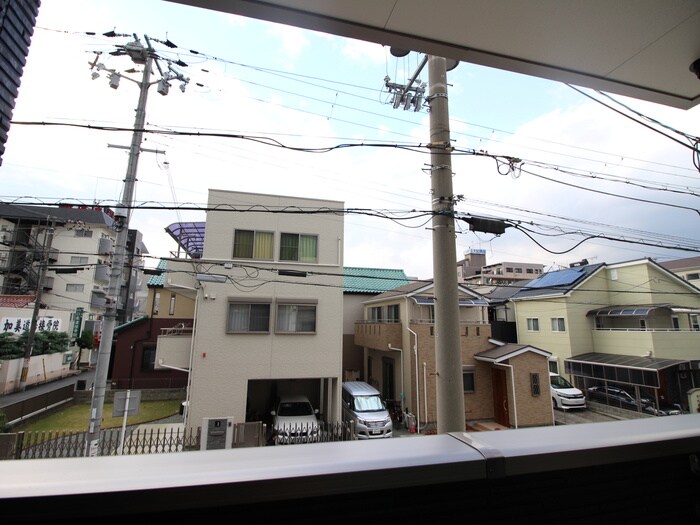 物件内観写真22　(室内からの展望)