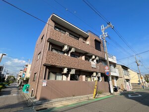 パ－クブリッジマンション外観写真