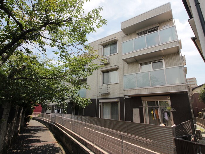 物件外観写真4　(外観写真)