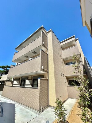 コティ諏訪ノ森外観写真