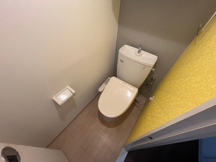 物件内観写真10　(トイレ)