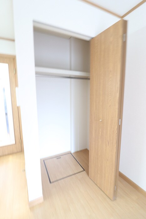 物件内観写真9　(収納)
