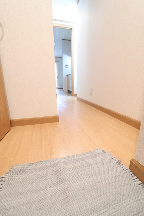 物件内観写真17　(廊下)