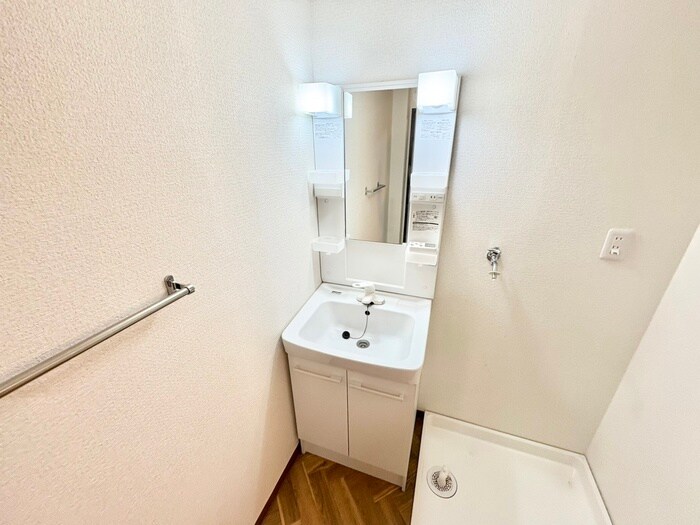 物件内観写真10　(洗面)