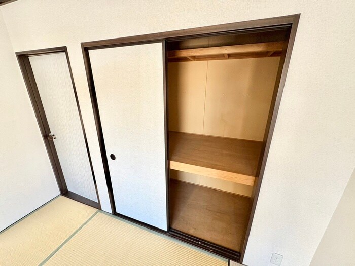 物件内観写真17　(居室)