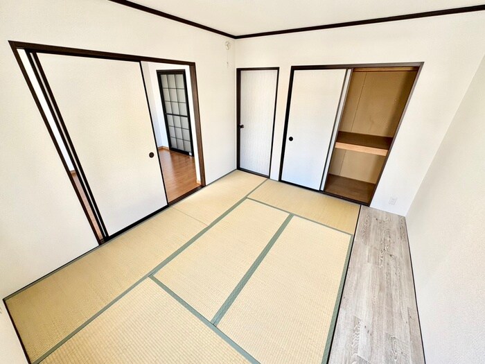 物件内観写真18　(居室)