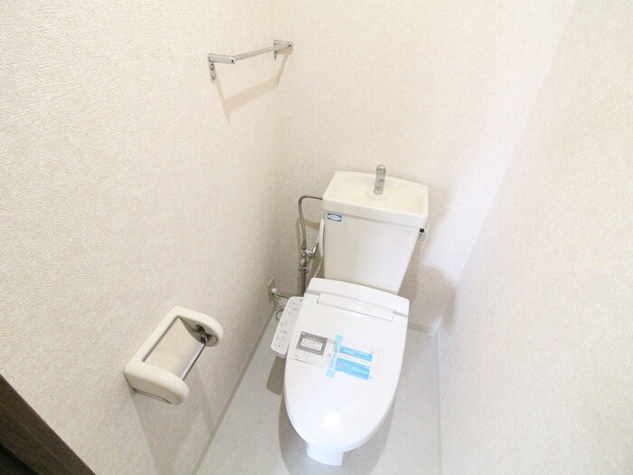 物件内観写真10　(トイレ)