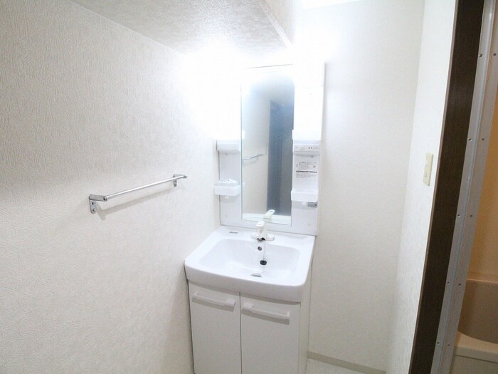 物件内観写真11　(洗面)