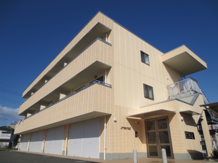 物件外観写真6　(エントランス部分)