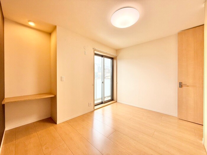 物件内観写真11　(居室)