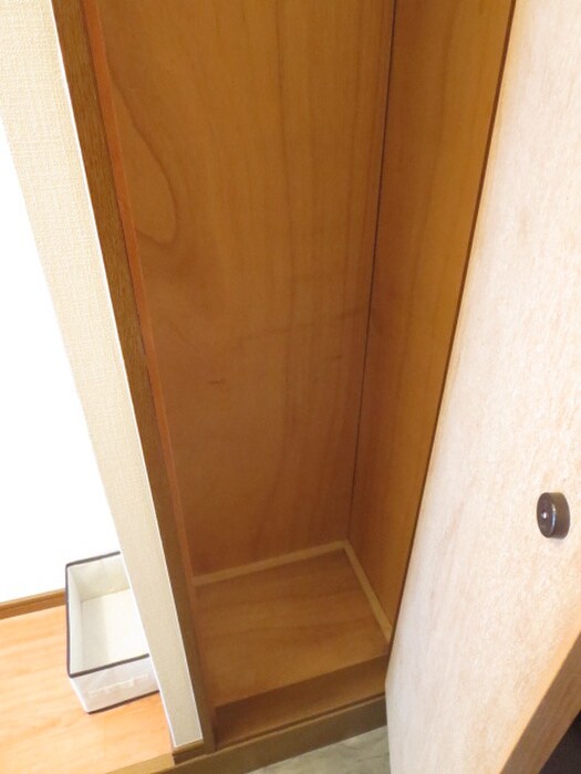 物件内観写真10　(収納)