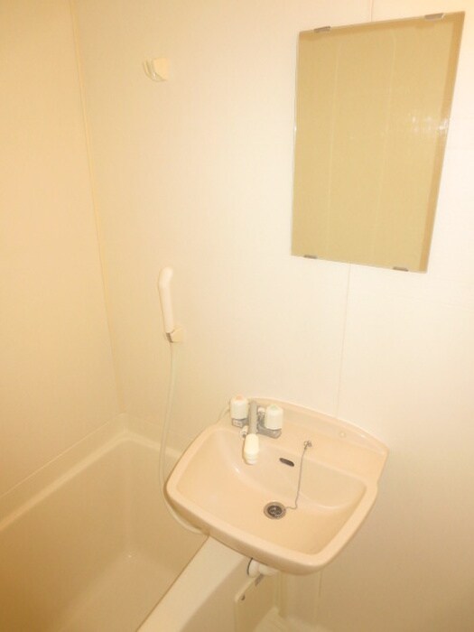 物件内観写真10　(バス／シャワールーム等)