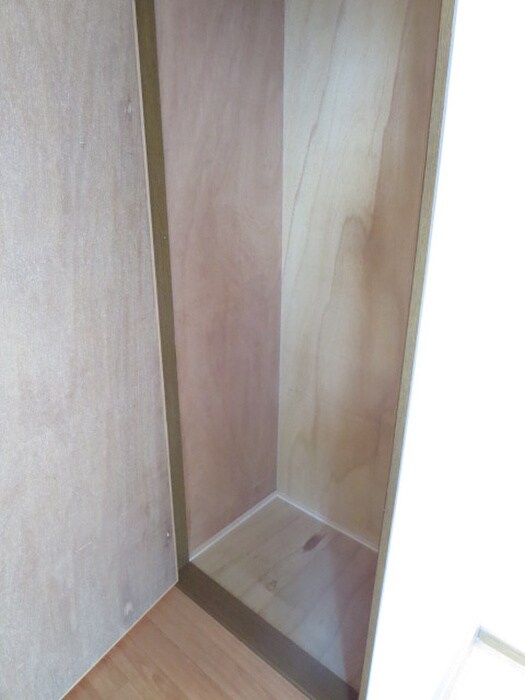 物件内観写真11　(収納)