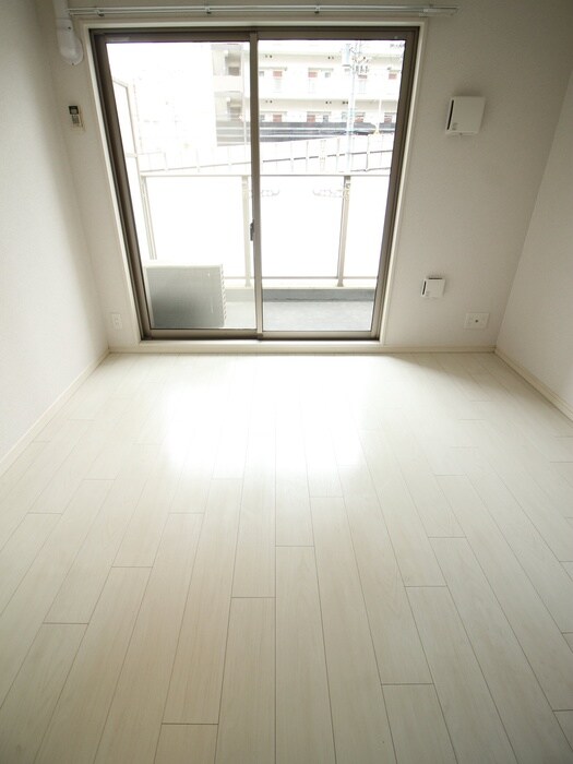 物件内観写真15　(居室)