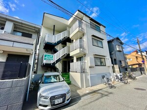 御影石ハイツ外観写真