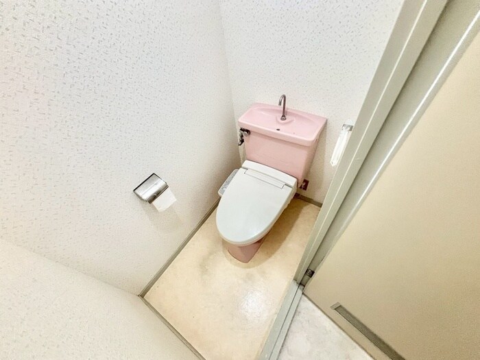 物件内観写真13　(トイレ)