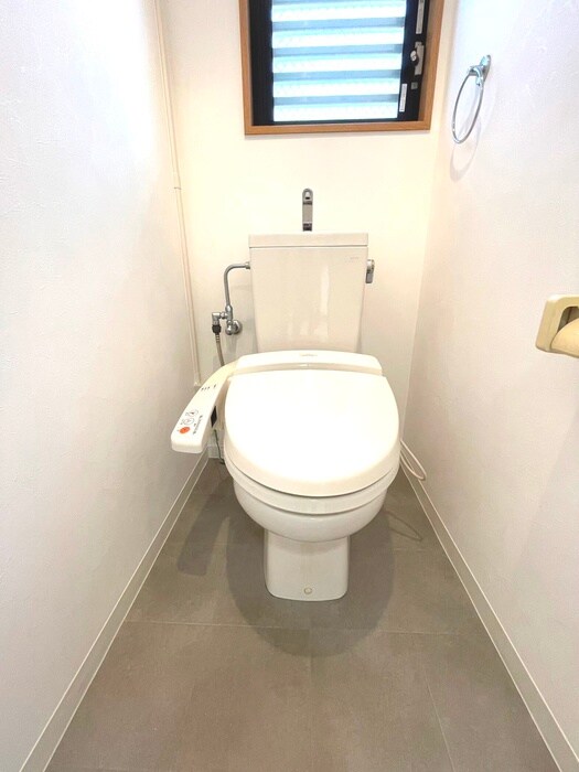 物件内観写真12　(トイレ)