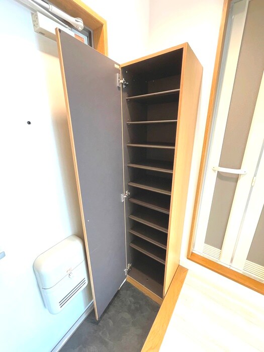 物件内観写真16　(靴箱)