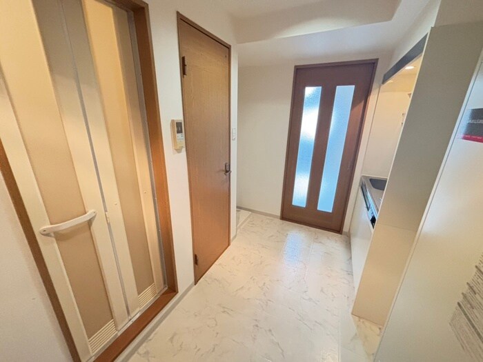 物件内観写真20　(廊下)