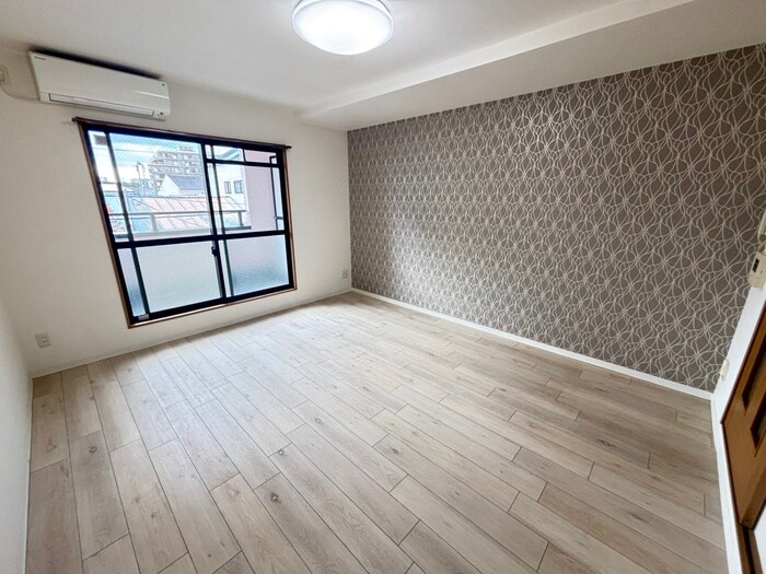 物件内観写真21　(居室)