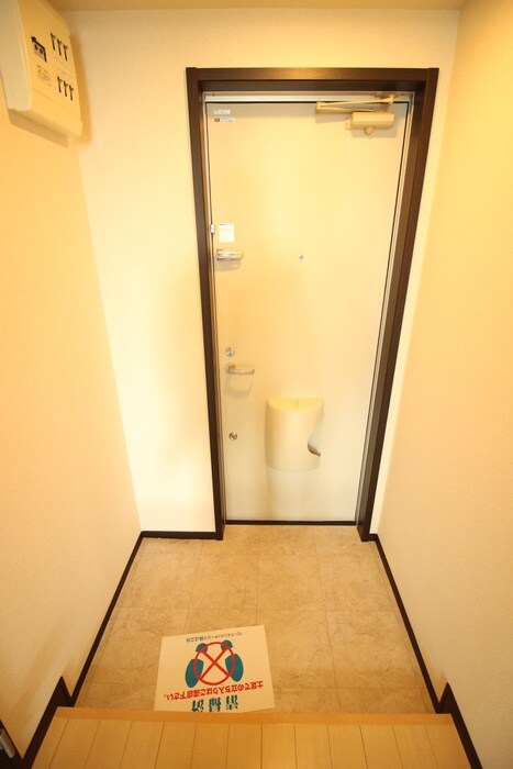 物件内観写真20　(玄関)