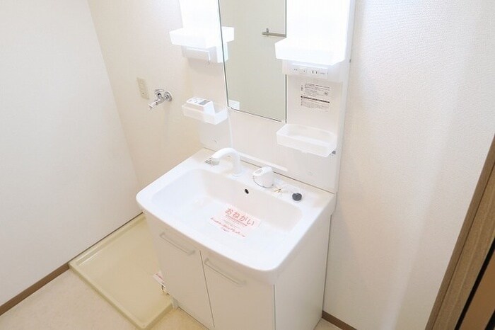 物件内観写真11　(洗面)