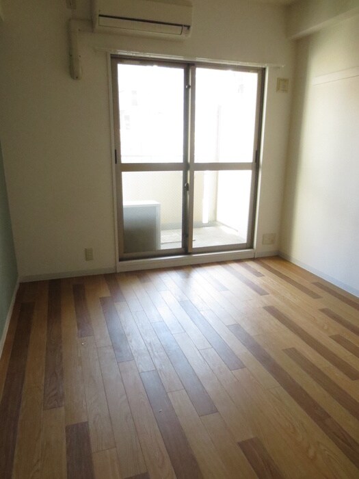 物件内観写真13　(居室)