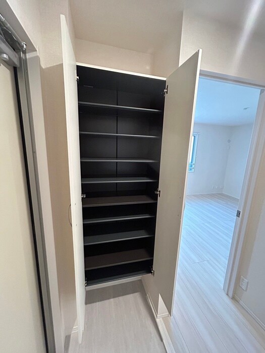 物件内観写真15　(靴箱)