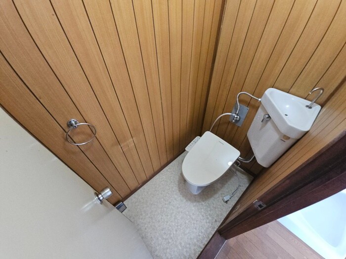 物件内観写真11　(トイレ)