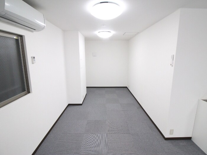 物件内観写真11　(内観写真)