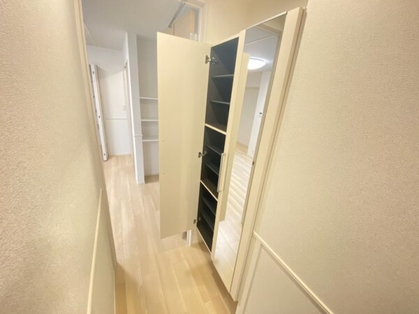靴箱