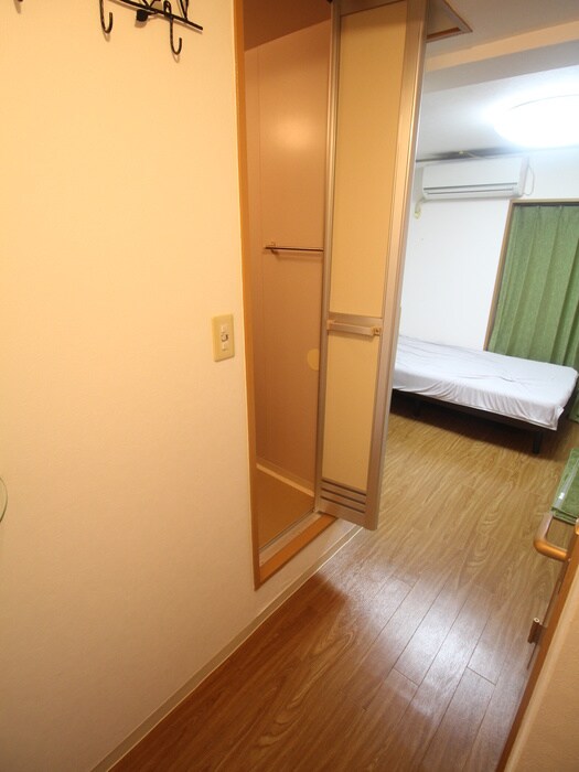 物件内観写真14　(居室)