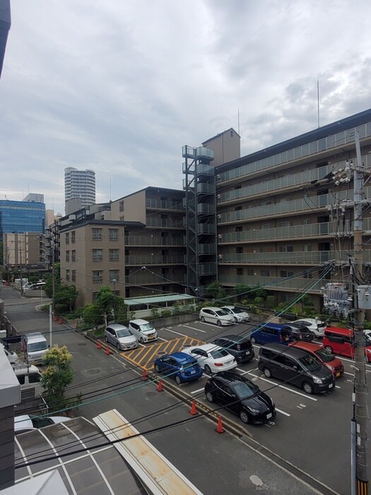 物件内観写真15　(室内からの展望)