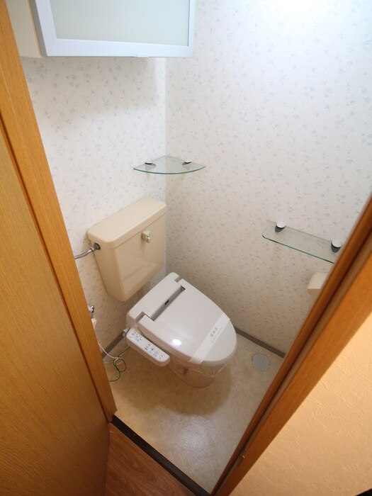 物件内観写真16　(トイレ)