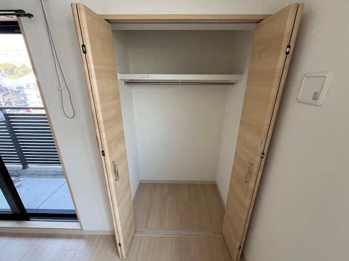 物件内観写真11　(収納)
